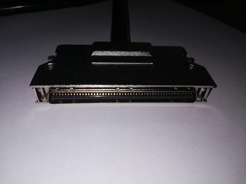 MDR 100 Pin Male To Male Cable With Latch Clip For Germany Clients