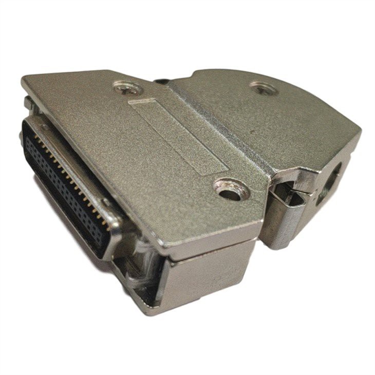 135 Degree MDR36 Pin Male Connector with Metal Cover